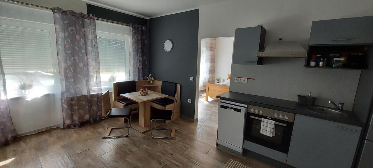 Ferienwohnung Biohof Egrieder Jois Exterior foto